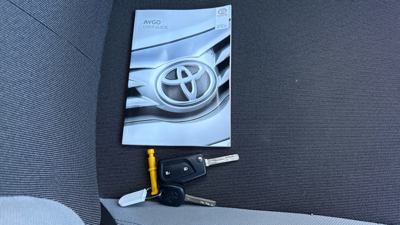 Toyota Aygo 1.0 VVT-i X-Play 5dr Petrol Hatchback